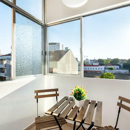 Whome | Estefania Deluxe Apartman *